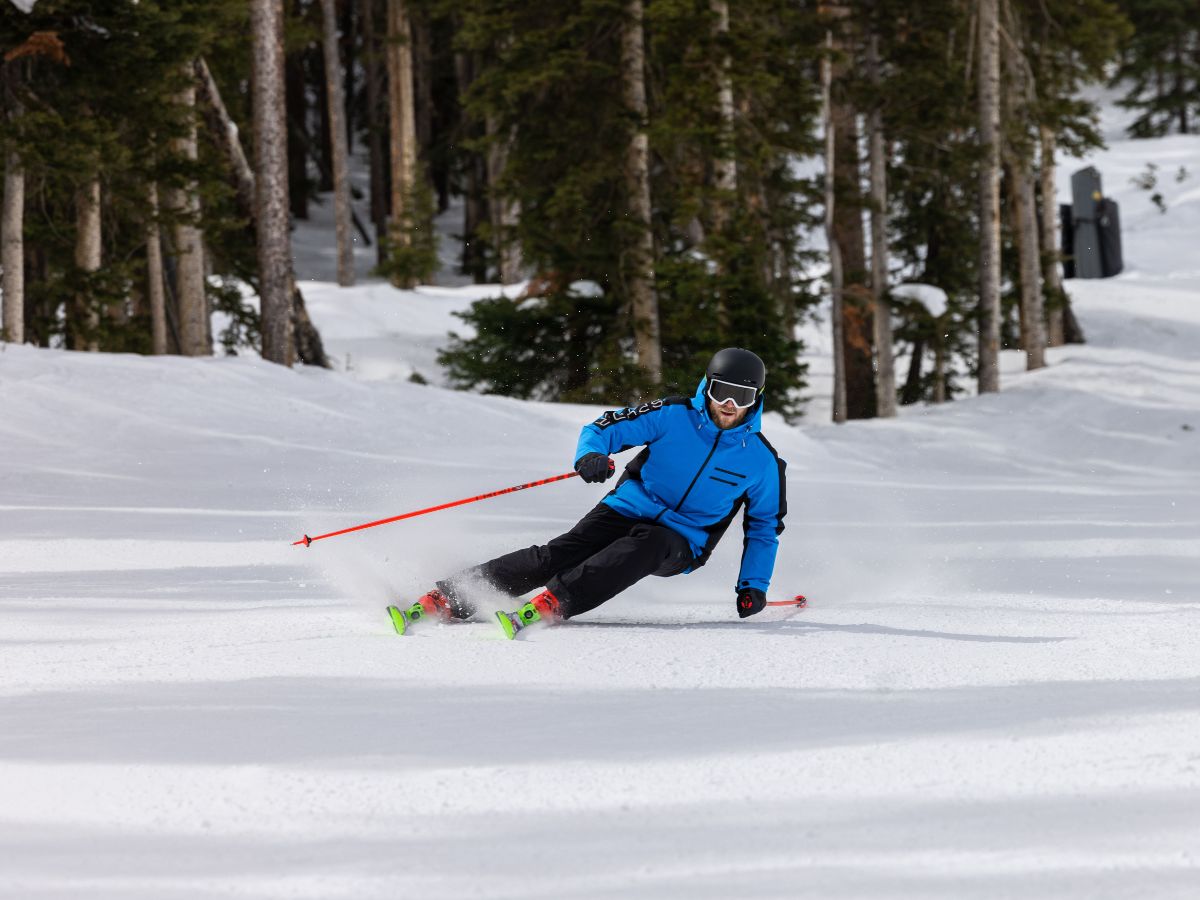 Nauka_jazdy_na_stoku_skiteam