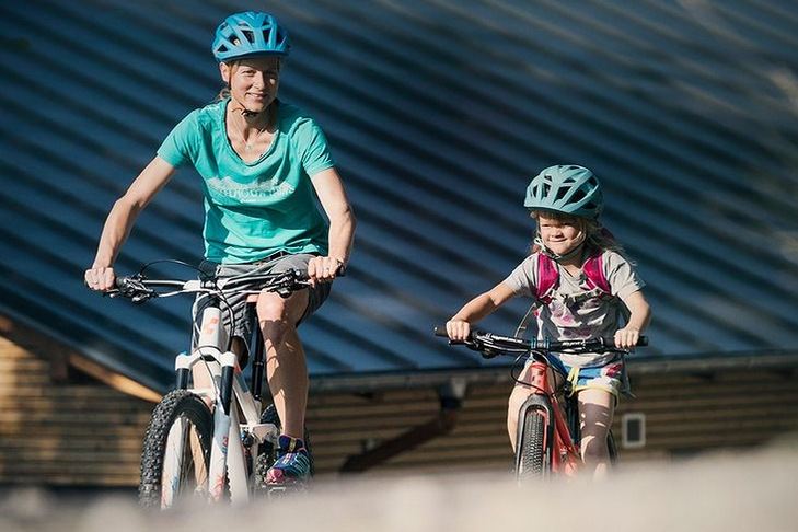 jazda-z-mama-na-rowerze