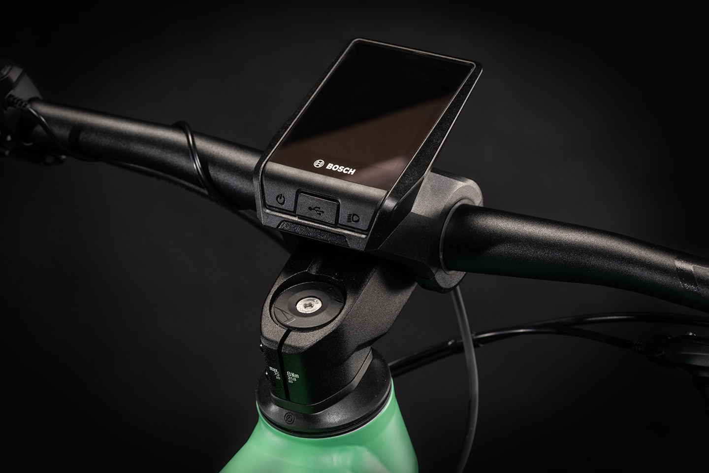 licznik-nyon-rower-hybrydowy-cube