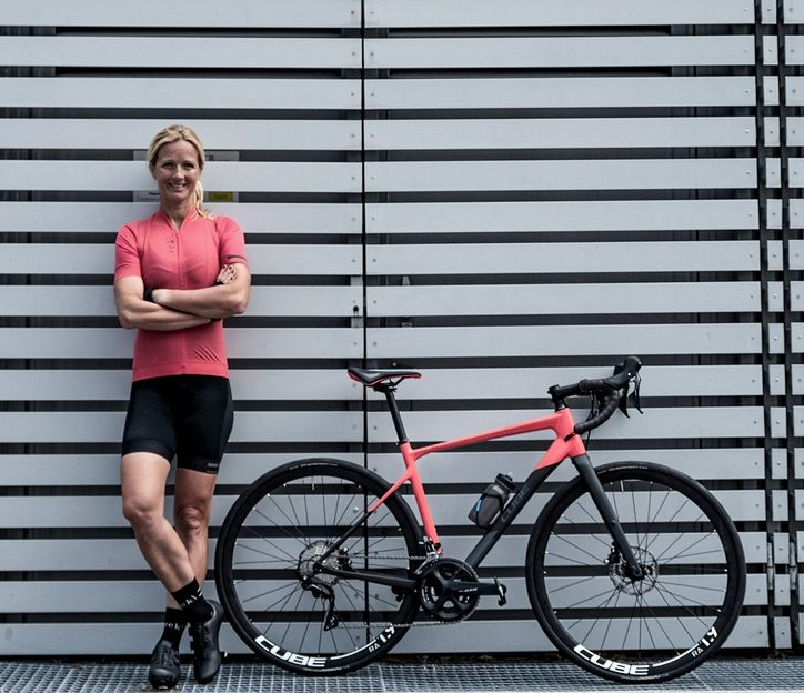 Cube-rower-dla-kobiety