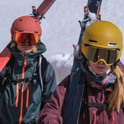 Narty czy snowboard? Od czego lepiej zacząć?