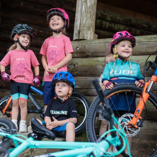 Jak dobrać kask rowerowy dla dziecka?